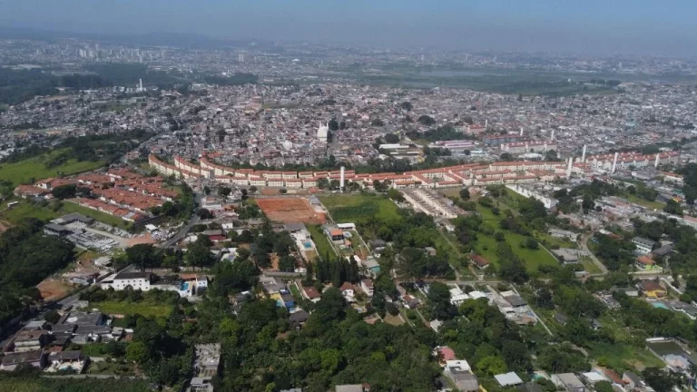 Imagem Terreno à venda, 1244 m² por R$ 300.000,00 - Recreio Sertãozinho - Suzano/SP