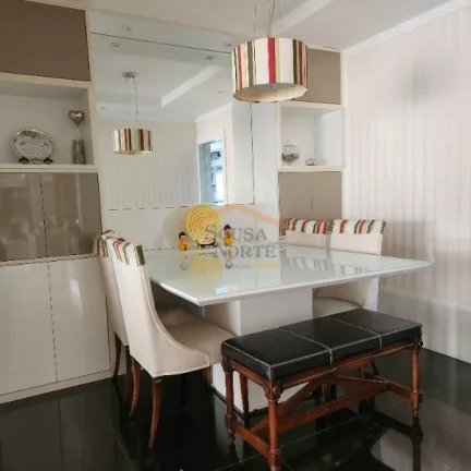 Imagem Apartamento 200m², 3 dormitórios, sendo 3 suites, além de salas de estar, jantar e TV, ampla vara...