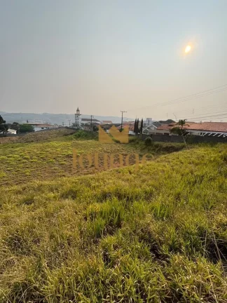 Imagem Terreno de Rua à venda em Centro Z.Central - Piedade/SP