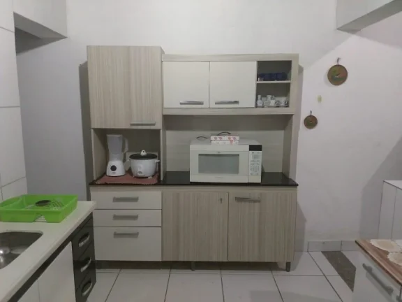 Imagem Casa para Venda em Itanhaém, Jardim Jamaica, 1 dormitório, 1 suíte, 1 banheiro, 3 vagas