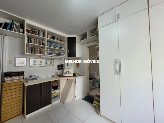 Imagem Apartamento á venda no Edifício Alfa Centauro localizado na Quadra Mar no centro de Balneário Camboriú.