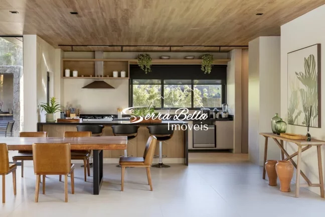 Imagem Casa Alto Padrão na Fazenda Marambaia em Itaipava, Petrópolis/RJ