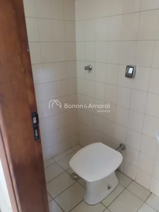 Imagem Apartamento em Campinas, tem a oferecer neste apartamento exclusivo. Com três quartos, incluindo um...