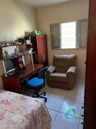 Imagem Sobrado com 3 dormitórios à venda, 191 m² por R$ 740.000 - Jabaquara - São Paulo/SP