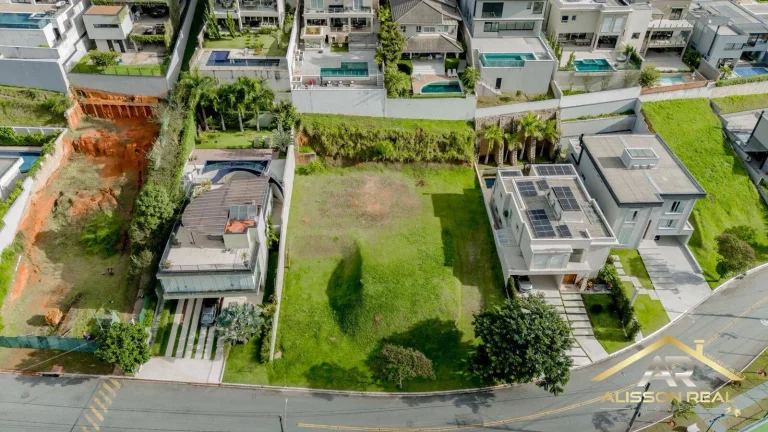 Terreno em Condomínio à Venda, 622 m² em Tamboré - Santana De Parnaíba