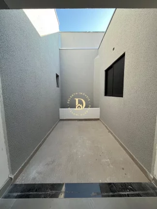 Imagem Sobrado - Portal dos Pássaros - SJCampos - 03 Dormitórios (01 Suíte) - 150m²