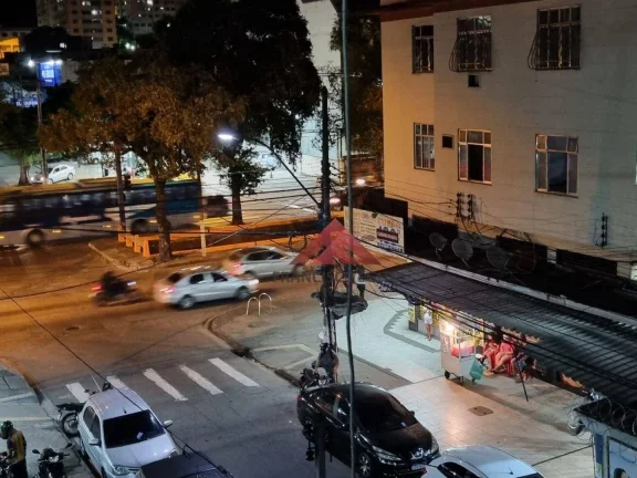 Imagem Apartamento com 4 dormitórios à venda, 105 m² por R$ 300.000,00 - Fonseca - Niterói/RJ