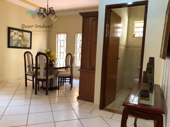 Imagem Imóvel de Luxo no Jardim Califórnia: Casa com 4 quartos e 350m² em Ribeirão Preto-SP Quer Imóvel Negócios Imobiliários