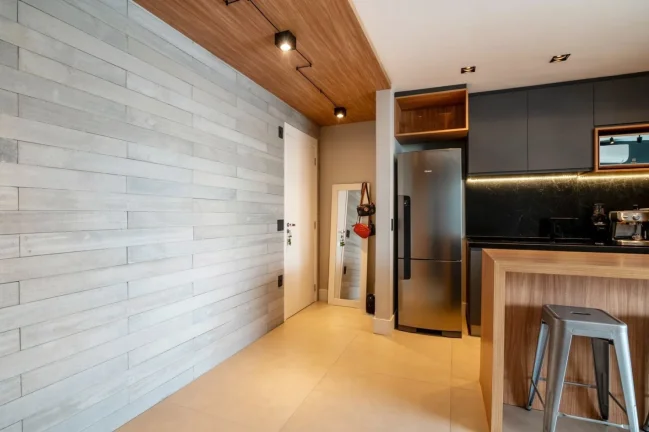 Imagem Apartamento 72M², 2Q, 1 Suíte, 2 Banheiros, 1 Vaga, Varanda, Academia, Piscina Adulto e Infantil, Churrasqueira, Playground, Salão de Festas e Jogos.