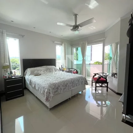 Imagem Casa Alto Padrão | Amizade | 3 quartos (1 suíte) | 320.11m²