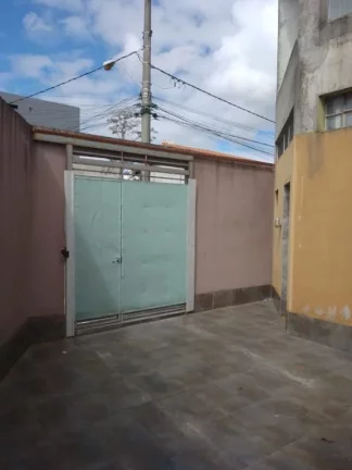 Imagem Assobradado à venda, 231 m² por R$ 550.000 - Jardim Márcia - Suzano/SP