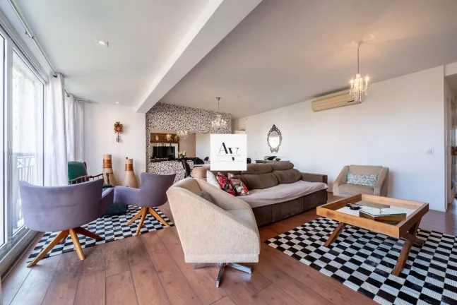 Imagem Apartamento à venda no bairro Jardim Europa - Porto Alegre/RS