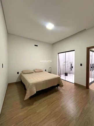Imagem Casa à venda em Franca, Jardim Natal I, com 3 dormitórios, uma suíte, 200m2