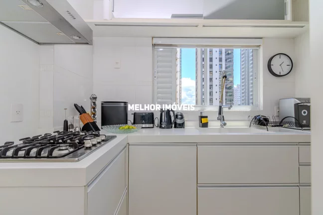Imagem Apartamento com 3 dormitórios e 2 Vagas de garagem no centro de Balneário Camboriú.