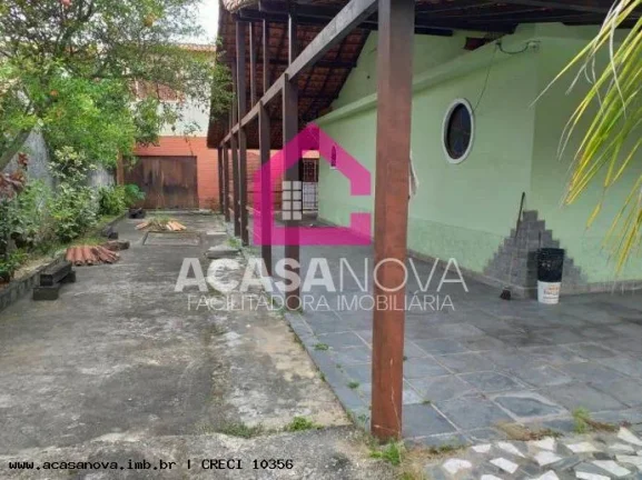 Imagem Casa para Venda em Maricá, Barra de Maricá, 5 dormitórios, 2 suítes, 2 banheiros, 4 vagas