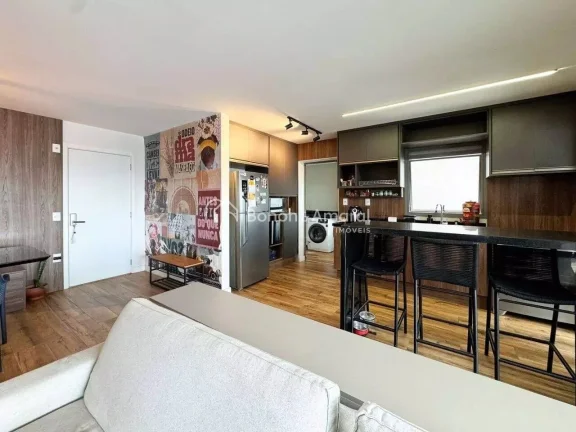 Imagem Lindo apartamento em andar alto, com vista privilegiada para o Cambuí e sol da manhã. Empreendimen...