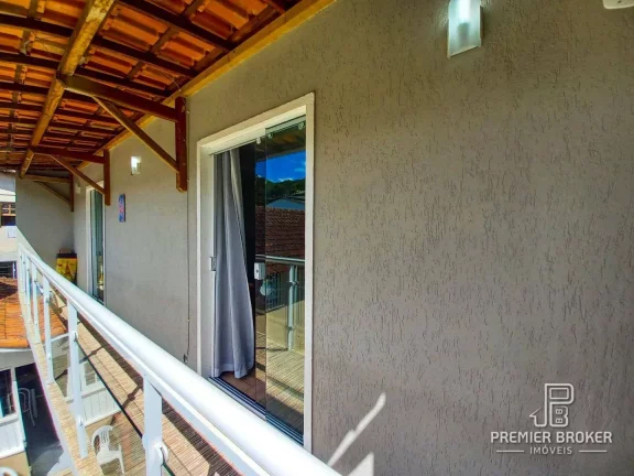 Imagem Casa à venda, 221 m² por R$ 800.000,00 - Bom Retiro - Teresópolis/RJ