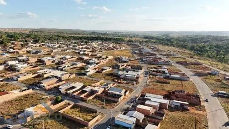 Imagem LOTE A PRESTAÇÃO EM APARECIDA, PRÓXIMO GO 040 SAÍDA PARA ARAGOIÂNIA