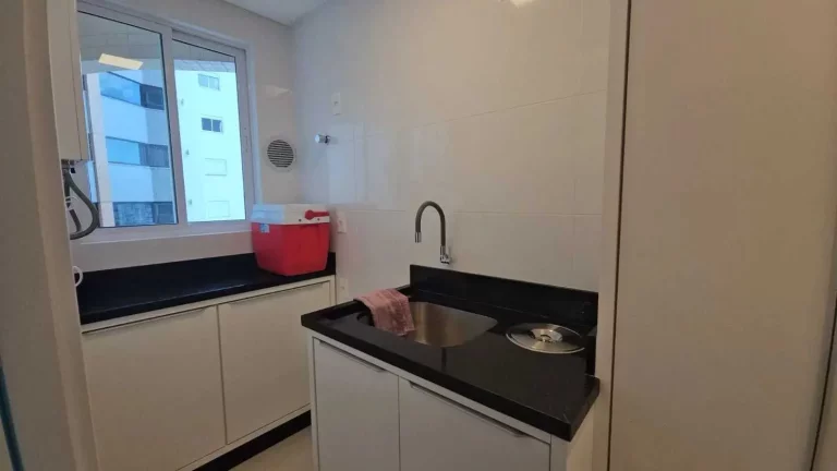 Imagem Apartamento 3 suítes e 3 vagas de garagem em Balneário Camboriú