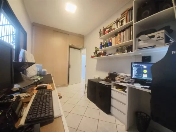 Imagem CASA COM 155.43 m² - GUILHERMINA - PRAIA GRANDE SP