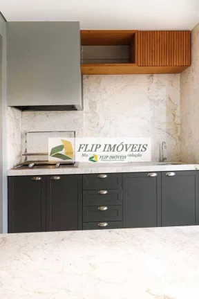 Imagem More em um apartamento Alto Padrão com 181 m² com 3 suítes e 4 garagens no Cambuí - Campinas - SP