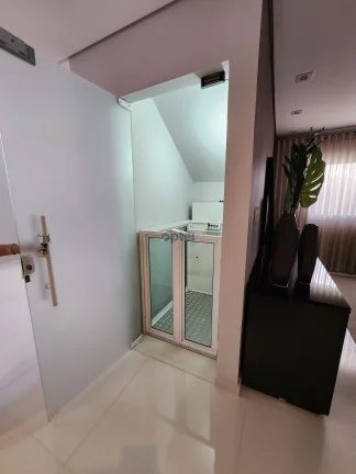 Imagem Sobrado Alto padrão, 3 dorms ( 2 suítes), 6 vagas, piscina e churrasqueira no Parque Anchieta São Bernardo do Campo