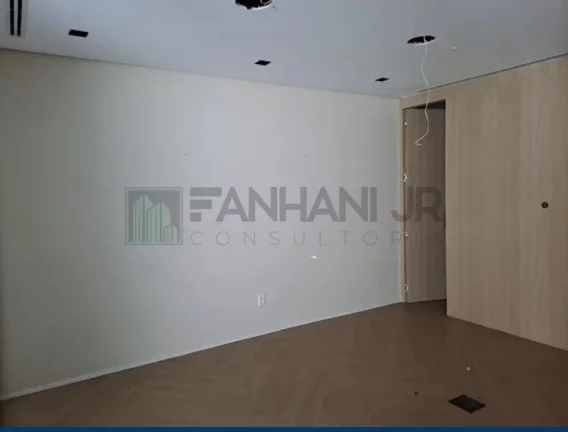 Imagem Excelente oportunidade de locação! Prédio Comercial de 600 m² de alto padrão, com uma localização privilegiada em uma via de grande circulação. Este i