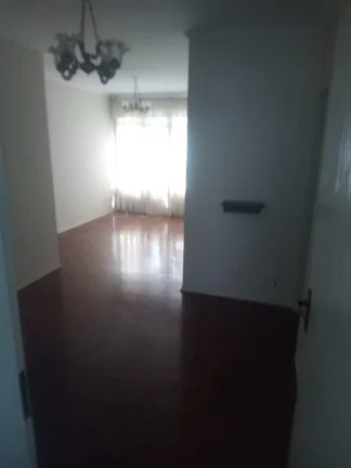 Apartamento área central, 3 dormitórios, quarto de serviços, piscina, armários embutidos.Aceita ...