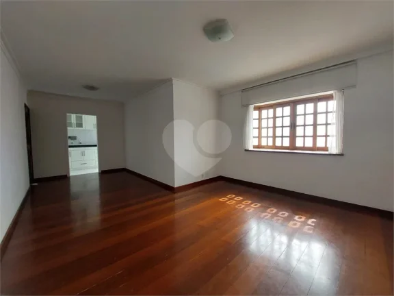 Imagem Apartamento à venda com 2 quartos, sendo 1 suíte, no condomínio Toulon, São Paulo - SP