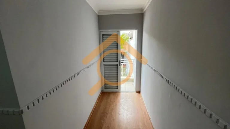 Imagem Imperdível: Casa à venda em São Paulo-SP, Vila Esperança, 3 quartos, 1 suíte, 2 salas, 4 vagas, 180m². Venha conferir!