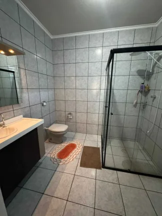 Imagem Casa com 3 dormitórios sendo 1 suíte e 1 vaga de garagem no bairro Guanabara em Joinville SC