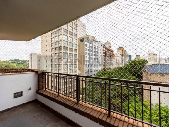 Imagem Apartamento de alto padrão para locação em São Paulo-SP, Jardim Europa: 4 quartos, 2 suítes, 3 salas, 3 banheiros, 2 vagas, 250m².