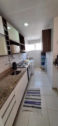 Imagem ALUGO APARTAMENTO MOBILIADO DE 2/4 COM SUÍTE, EM CONDOMÍNIO FECHADO – IPITANGA, LAURO DE FREITAS/BA