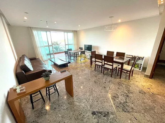 Imagem Exclusividade Beira-Mar: Apartamento de Alto Padrão na Quadra Mais Nobre da Praia de Peracanga
Desc...