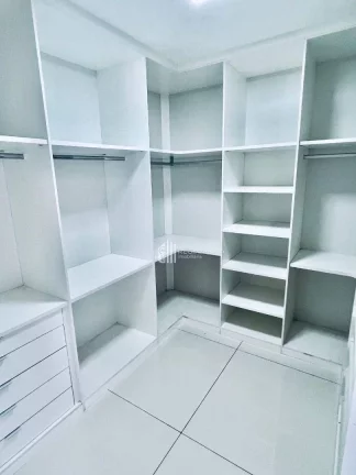 Imagem Apartamento pronto para morar, 3 dormitórios à venda por R$ 1.950.000,00 - Edifício KARLOVY VARY - Jóquei - Teresina/PI