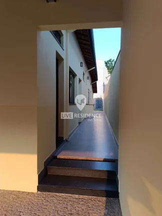 Imagem Casa Térrea Nova à Venda em Itatiba - Bairro Nobre, a 4 min do Centro
