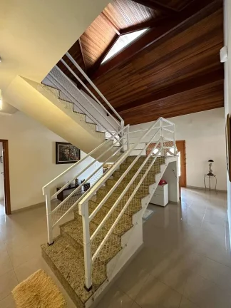 Imagem Casa alto padrão no condomínio Jardim das Palmeiras