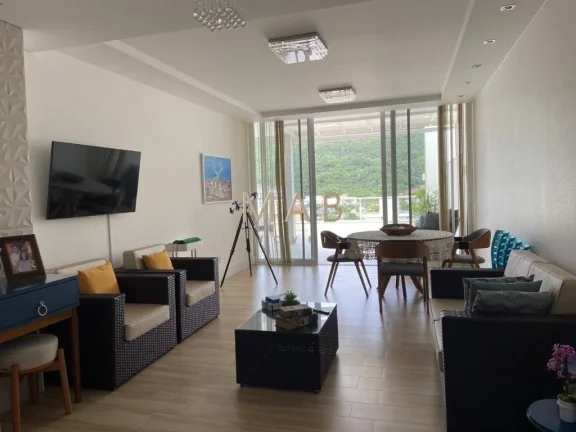 Imagem Cobertura de luxo à venda em Florianópolis-SC, Ingleses do Rio Vermelho: 3 quartos, 1 suíte, 1 sala, 2 banheiros, 2 vagas, 273m².