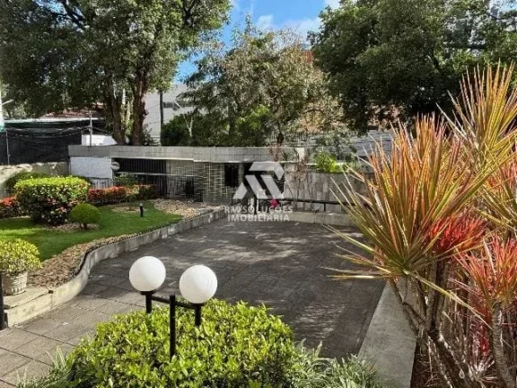 Imagem Apartamento de 3 quartos, 150m² no bairro Espinheiro, em Recife