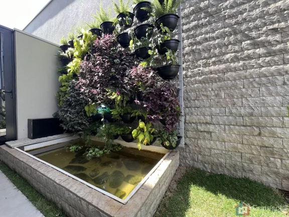 Imagem Mansão de Alto Padrão à Venda no Estância das Águas em Patos de Minas – 3 Suítes, Piscina e Acabamento Luxo
