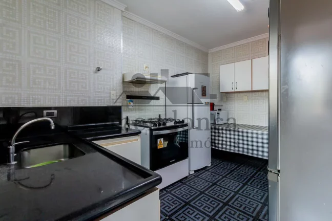 Imagem Apartamento em Higienópolis com 3 quartos (1 suite) e 1 vaga, 155 m2