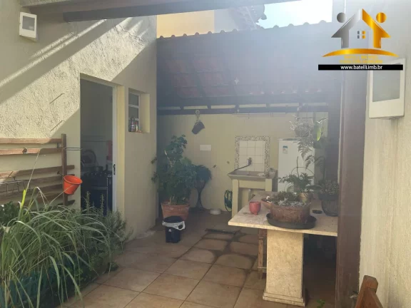 Imagem Casa à venda no condomínio Villa Nostra - Batelli Imóveis