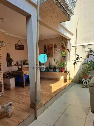 Imagem Casa à venda com 255m² e 3 dormitórios em Guarulhos, São Paulo.