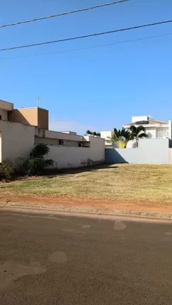 Imagem TERRENO DE 300,00 M² - COM PLANTA APROVADA - CONDOMÍNIO CAMPOS DO CONDE 2 - PAULÍNIA