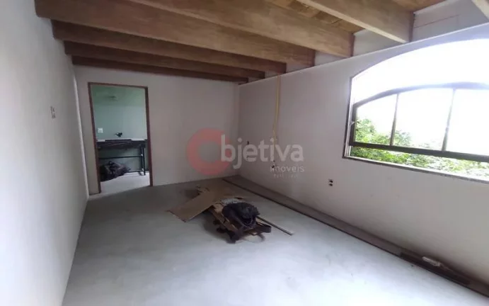 Imagem Casa diferenciada com 3 quartos a venda na Passagem em Cabo Frio