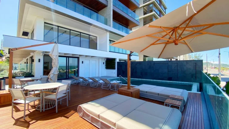 Imagem Apartamento com 4 dormitórios à venda sendo 4 suítes, 226.07 m² por - R$ 12.700.496,24 - Praia Brava - Itajaí/SC