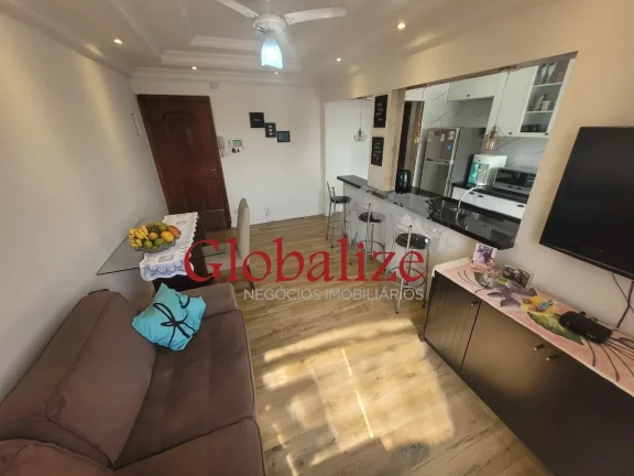 Imagem APARTAMENTO 02 DORMITÓRIOS, R$415.000,00, TODO REFORMADO, COZINHA AMERICANA, PRÓXIMO À PRAIA, 01 VAGA DE GARAGEM SUFICIENTE