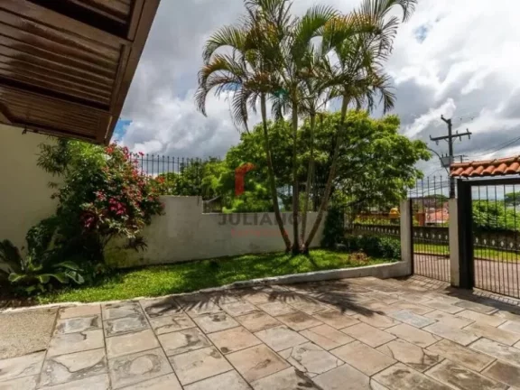 Casa com 4 Quartos à Venda, 280 m² em Vila Jardim - Porto Alegre