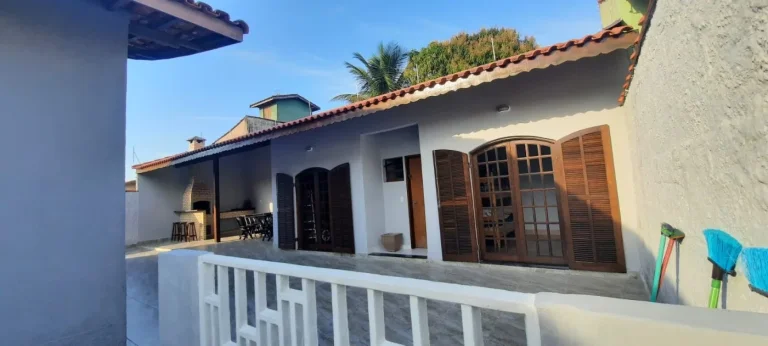 Imagem Casa para Venda em Itanhaém, Parque Augustus, 5 dormitórios, 1 suíte, 3 banheiros, 4 vagas