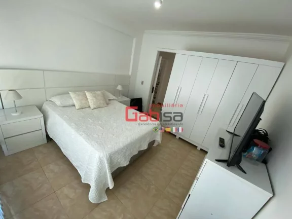 Imagem Casa com 4 dormitórios à venda, 300 m² por R$ 680.000,00 - Baixo Grande - São Pedro da Aldeia/RJ